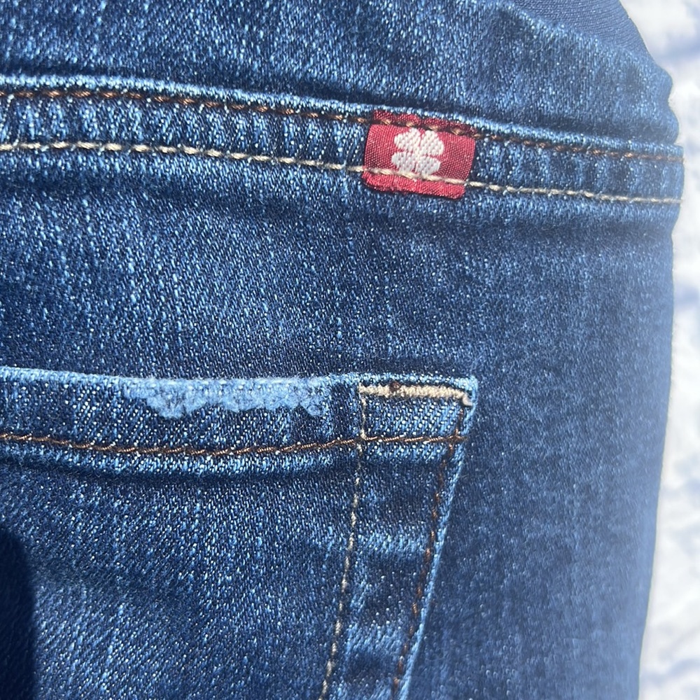 A Pea in the Pod/Lucky brand maternity jeans sz S. Med. dark wash, distressed. - Picture 4 of 8